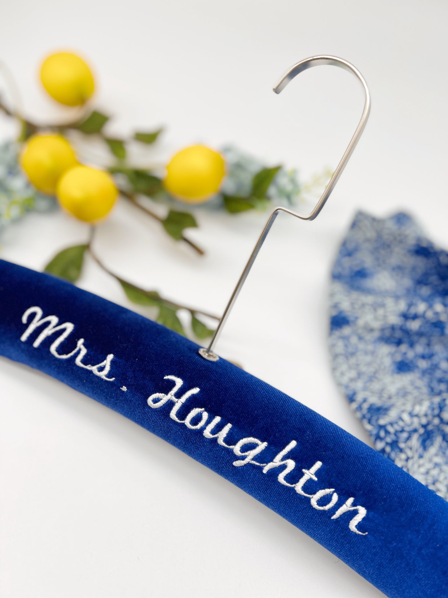 Heirlūm Hanger in Royal Blue