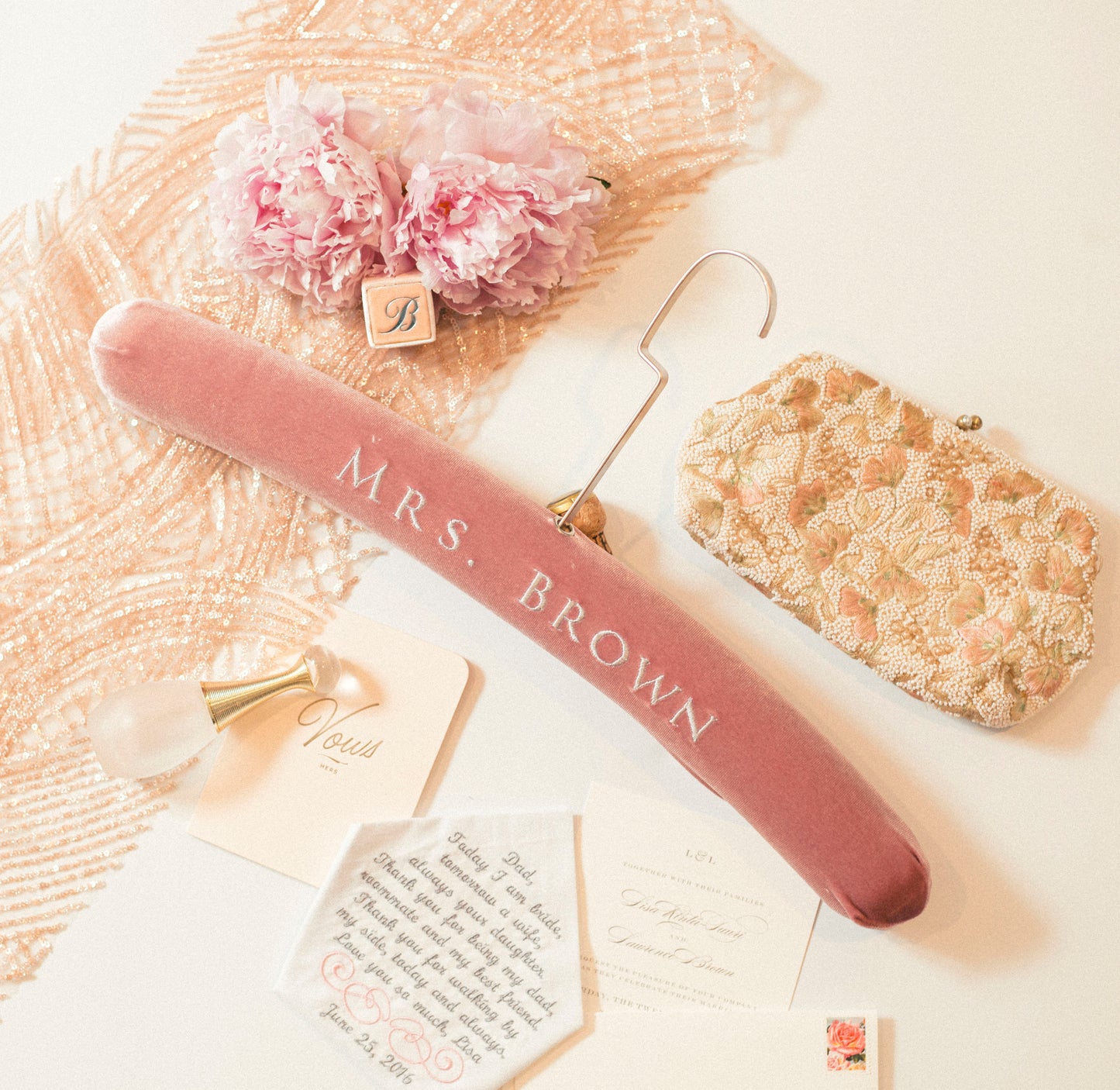 Heirlūm Hanger in Rose