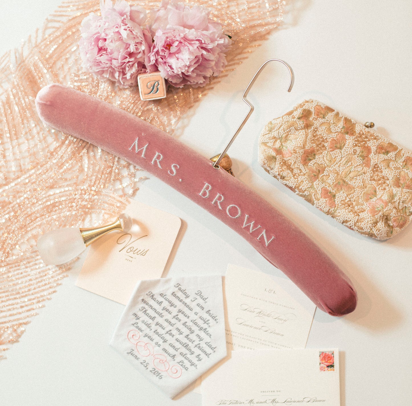 Heirlūm Hanger in Rose