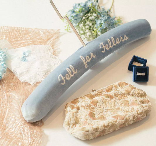 Heirlūm Hanger in Dusty Blue