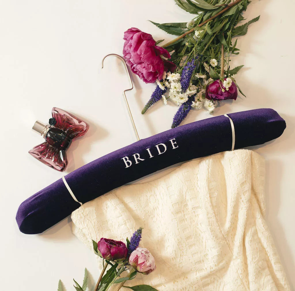 Heirlūm Hanger in Purple