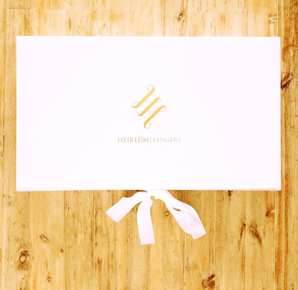 Heirlūm Hangers gift box